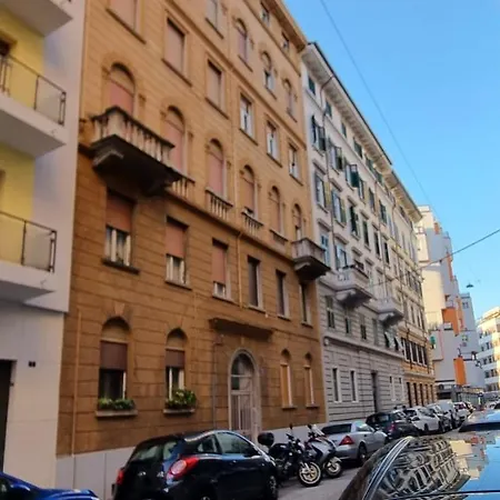 Daire Light Blue Trieste